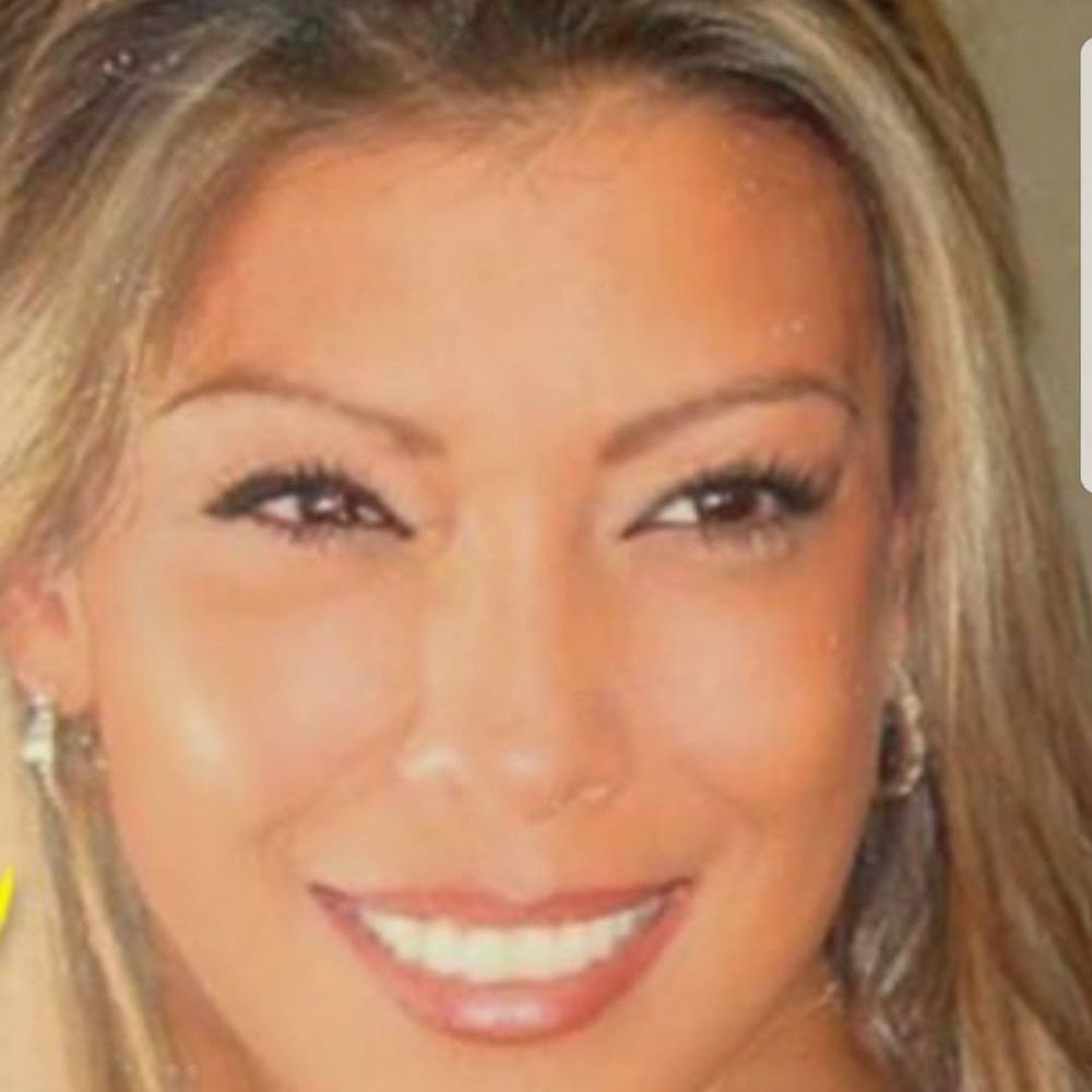 Meet your Posher, Cristiane